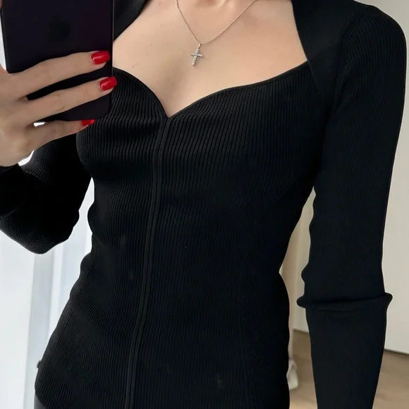 Knit top - Picture 3 of 3